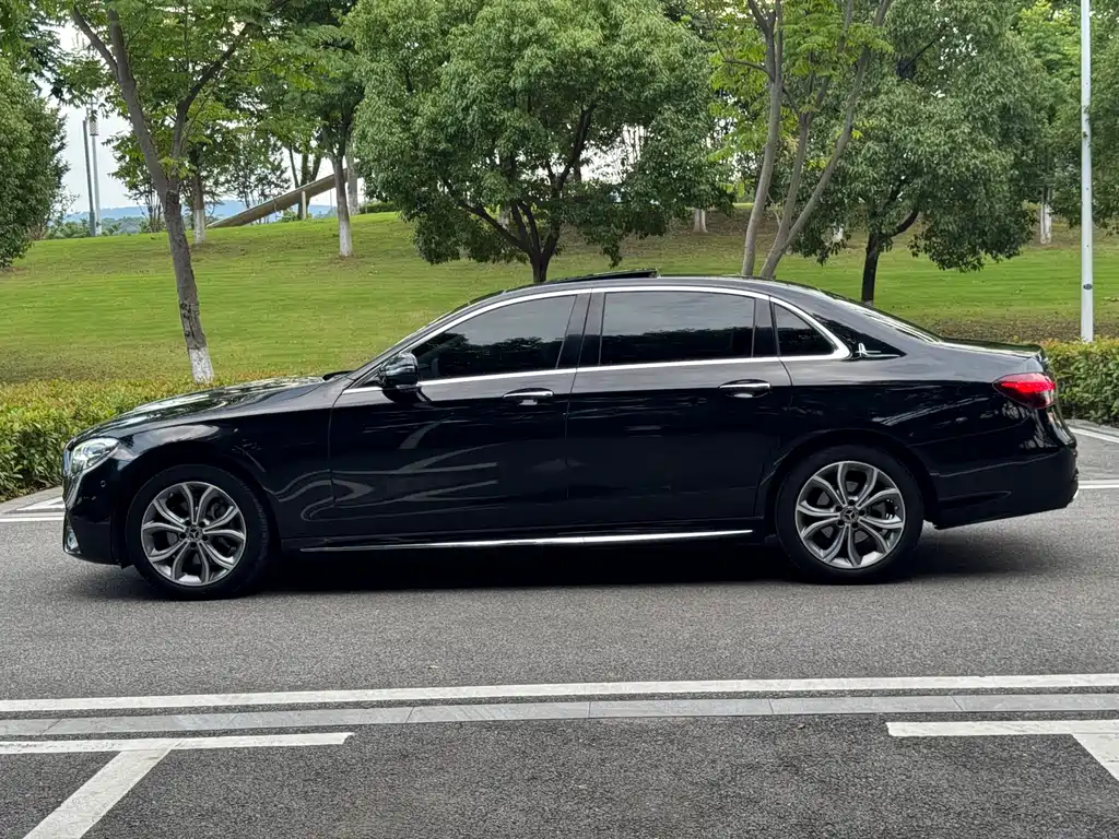 Mercedes-Benz E-Class E 2022 E 300 L Sport Luxury