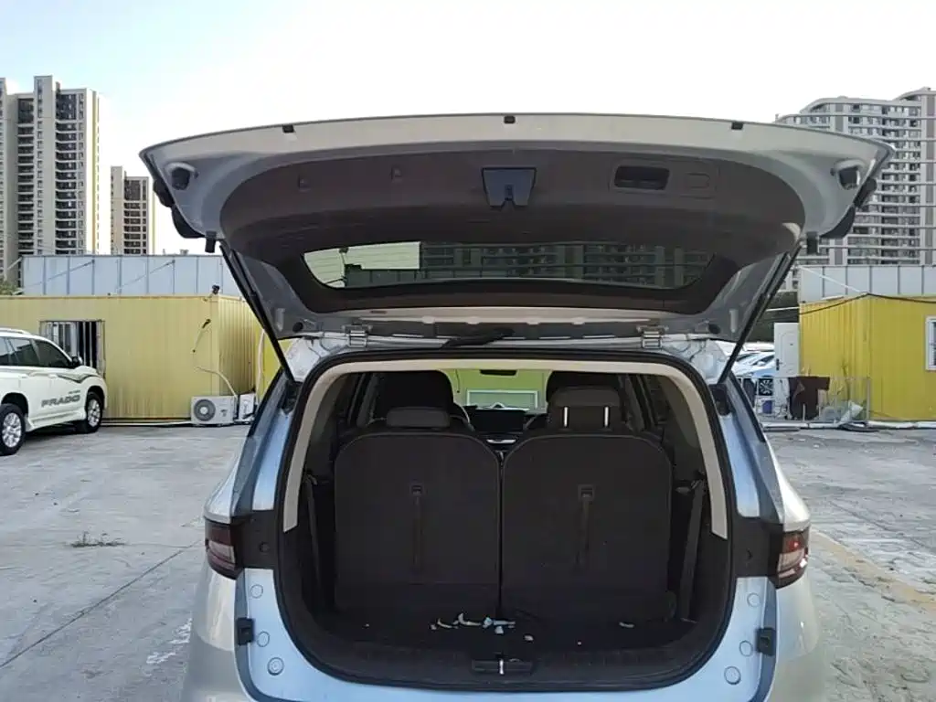 Geely Jia Ji — миниатюра 19