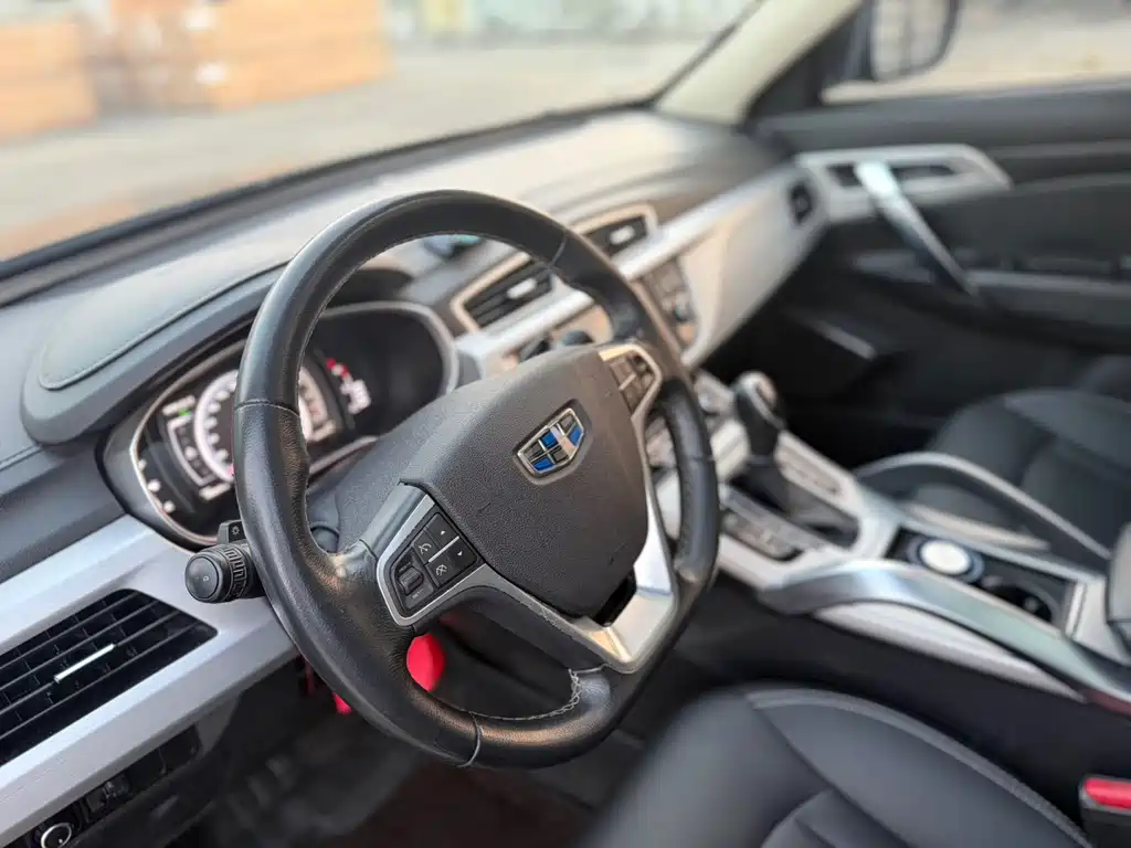 Geely Boyue — миниатюра 6