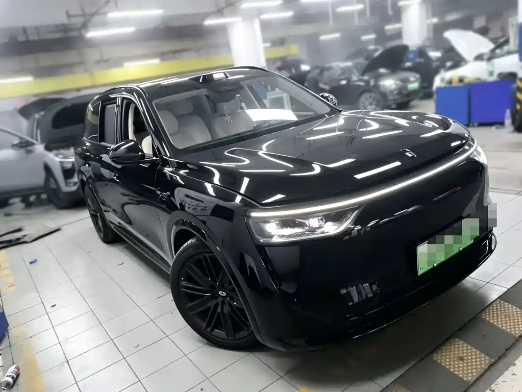 AITO Wenjie AITO M8 — миниатюра 3