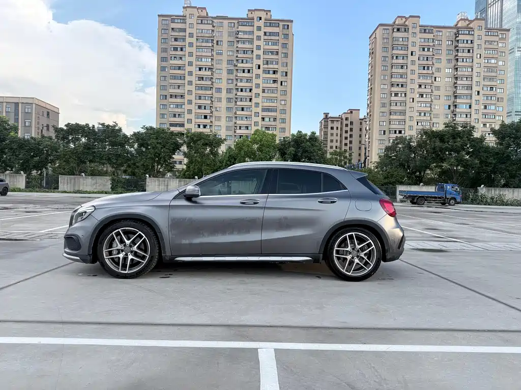 Mercedes-Benz GLA AMG — миниатюра 3