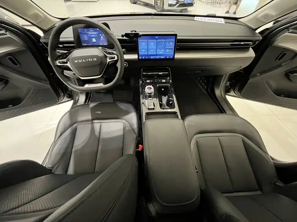 Wuling Xingguang — миниатюра 8