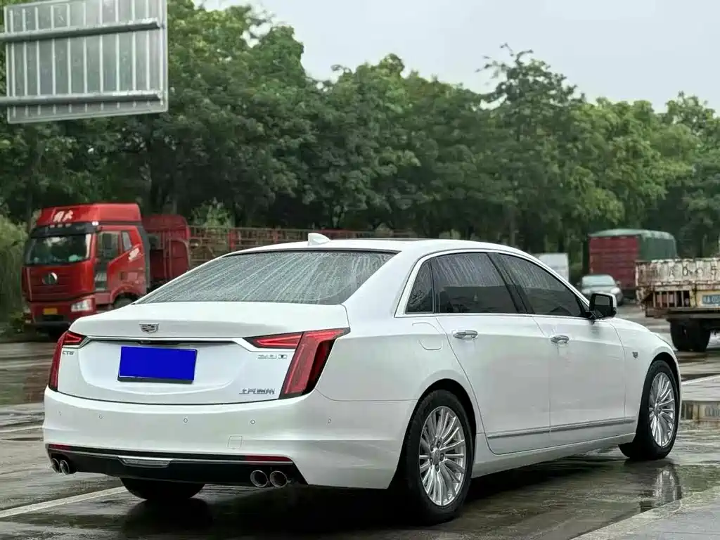 Cadillac CT6 — миниатюра 9