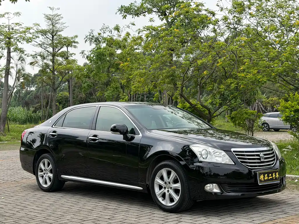 Toyota Crown 2010 3.0L Royal Saloon