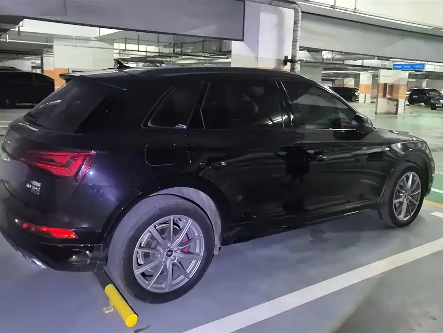 Audi Q5L 2024 40 TFSI Luxury