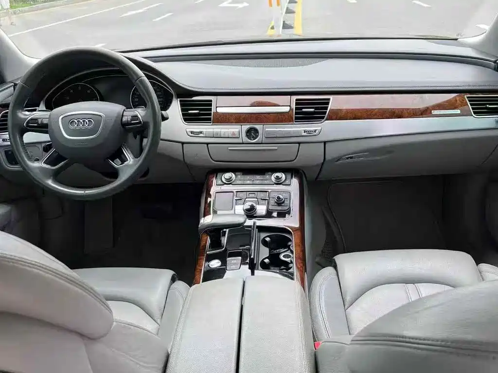 Audi A8 2012 A8L 45 TFSI quattro Luxury