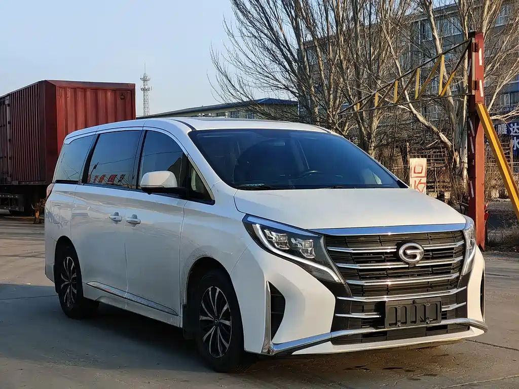 GAC TRUMPCHI M8