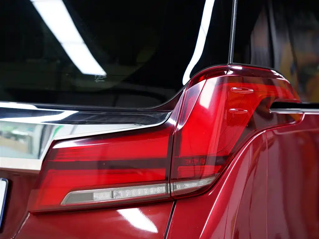 Toyota Alphard 2018 3.5L Luxury