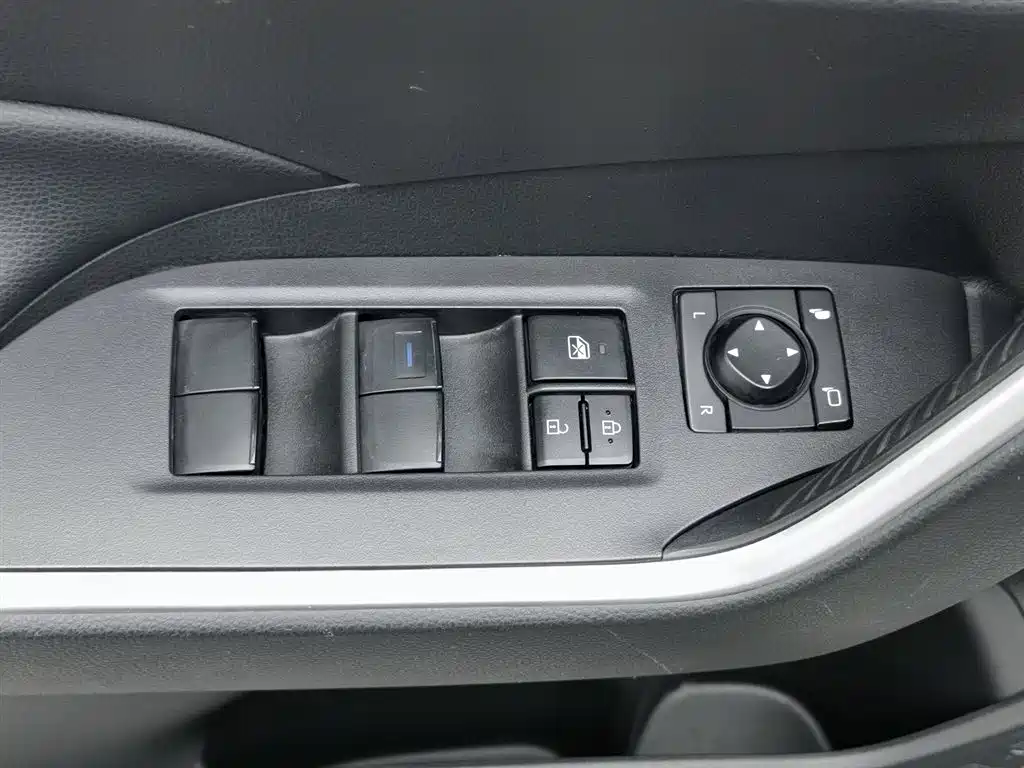 Toyota RAV4 2020 2.0L CVT
