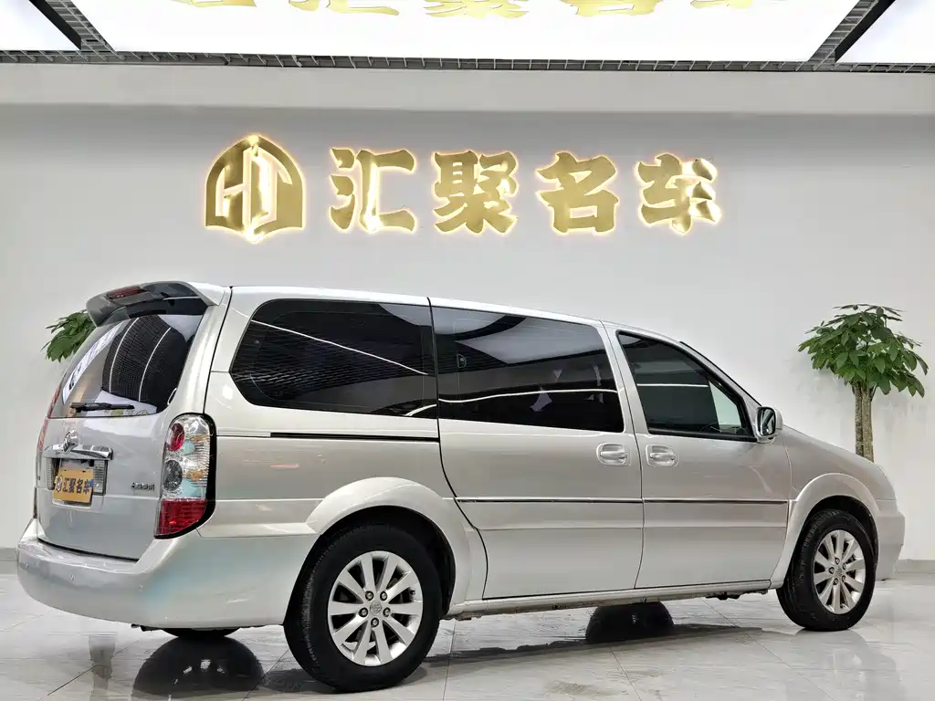 Buick GL8 2014 2.4L