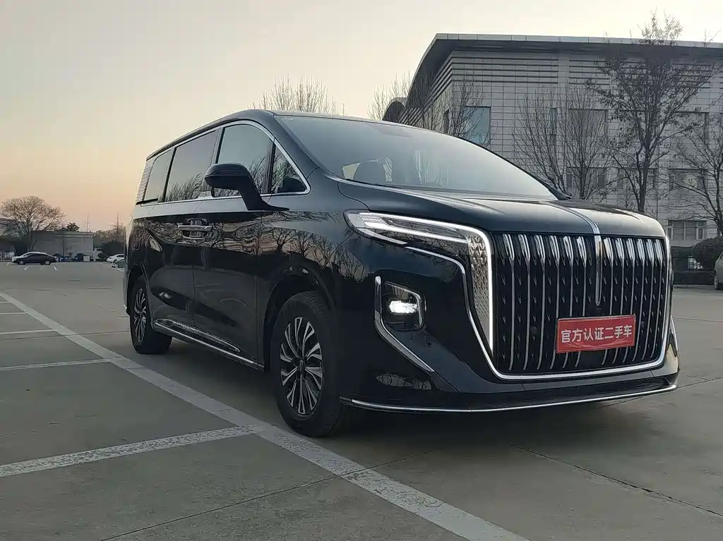 Hongqi Hongqi HQ9 PHEV — миниатюра 3