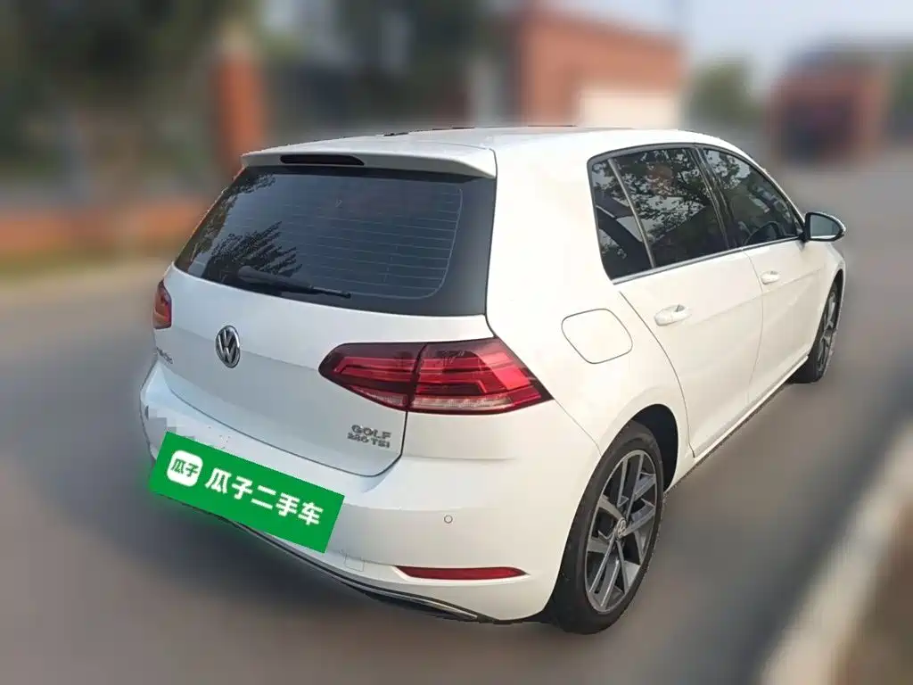 Volkswagen Golf — миниатюра 6