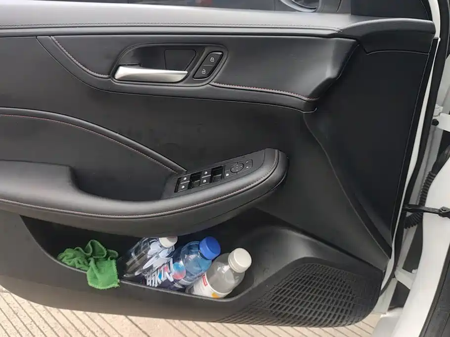 Roewe i5 — миниатюра 7