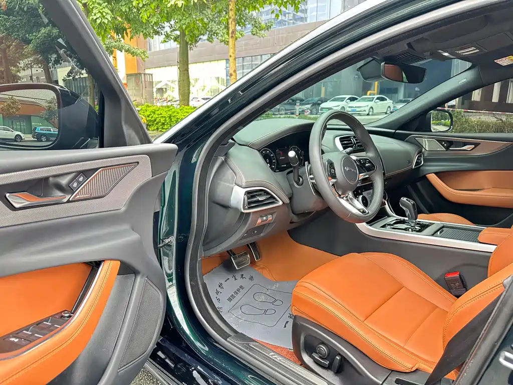 Jaguar XEL — миниатюра 11