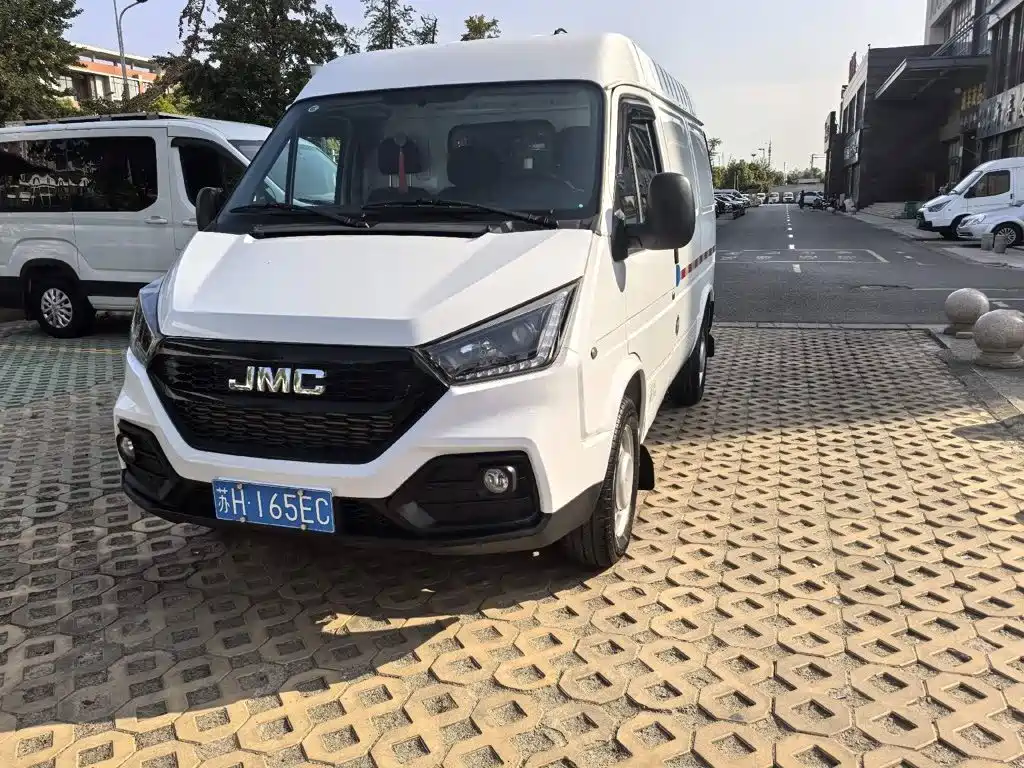 JMC Tesla