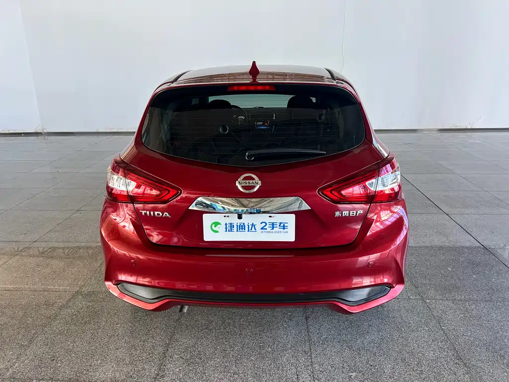 Nissan Tiida 2021 1.6L CVT