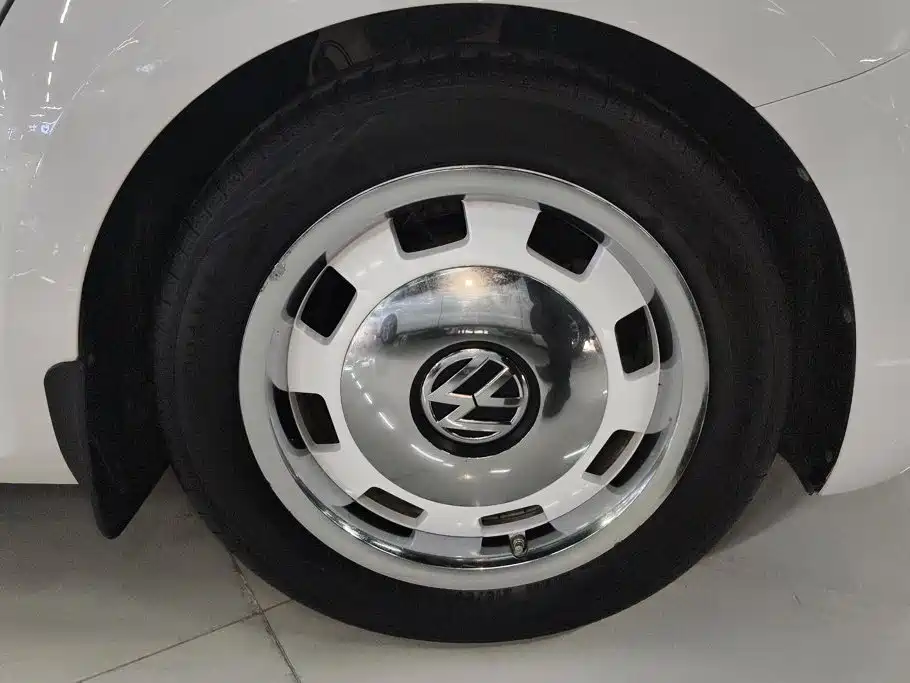 Volkswagen Beetle — миниатюра 6