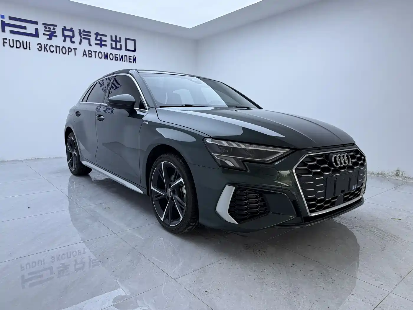 Audi A3 id 4583614 из Китая 14