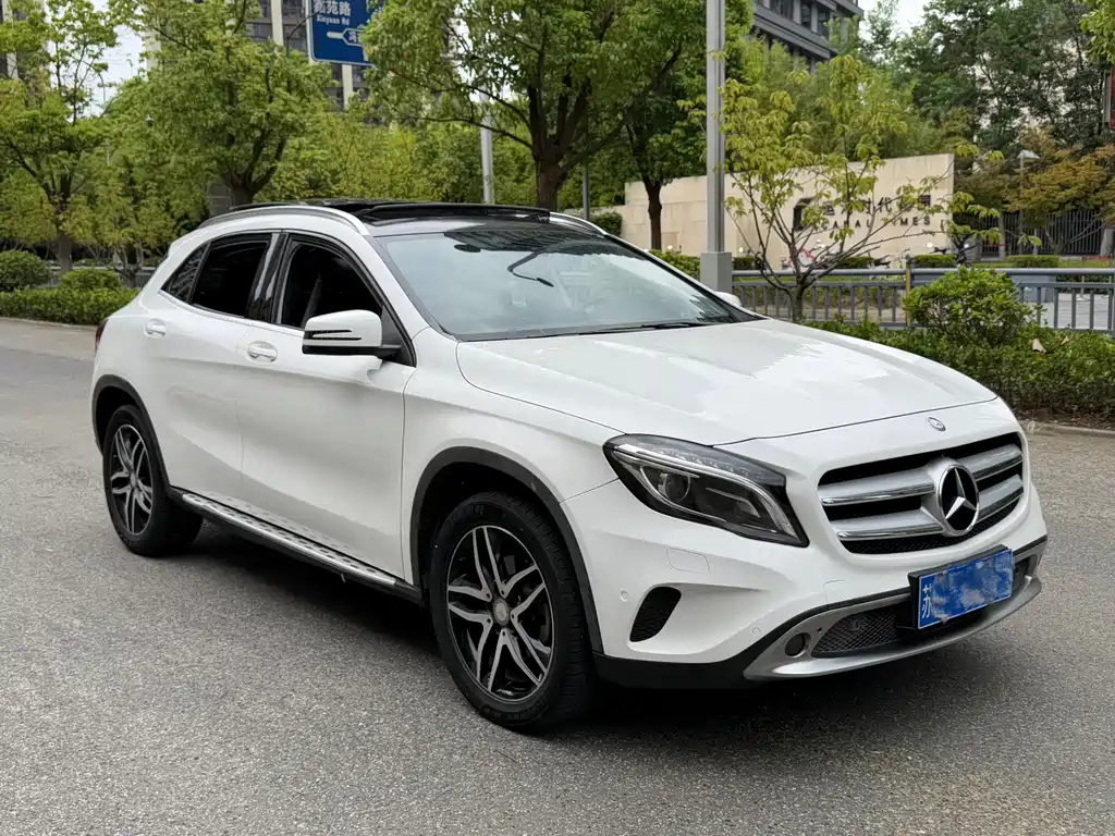 Mercedes-Benz GLA — миниатюра 3