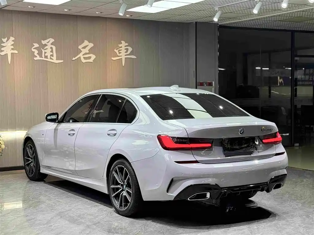 BMW 3 Series — миниатюра 19