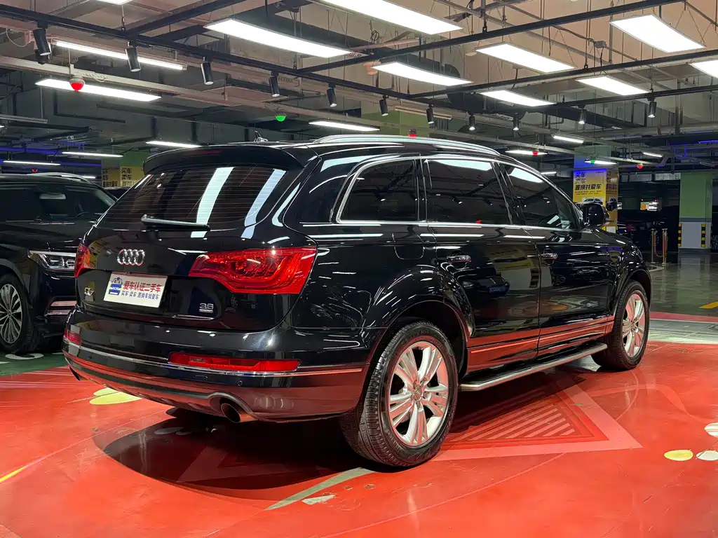 Audi Q7 2010 3.6 FSI quattro Luxury