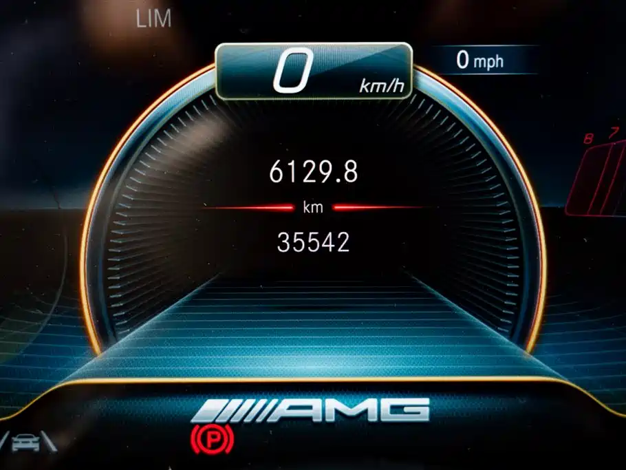 MERCEDES-BENZ GLA AMG