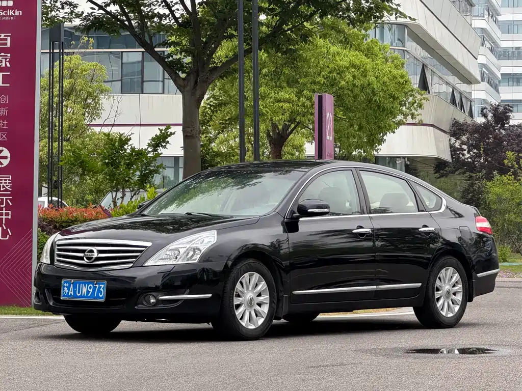 Купить Nissan Teana