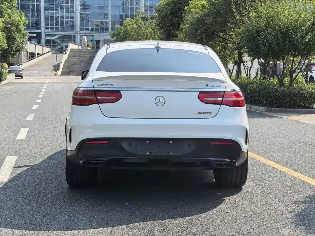 Mercedes-Benz GLE Coupe — миниатюра 6