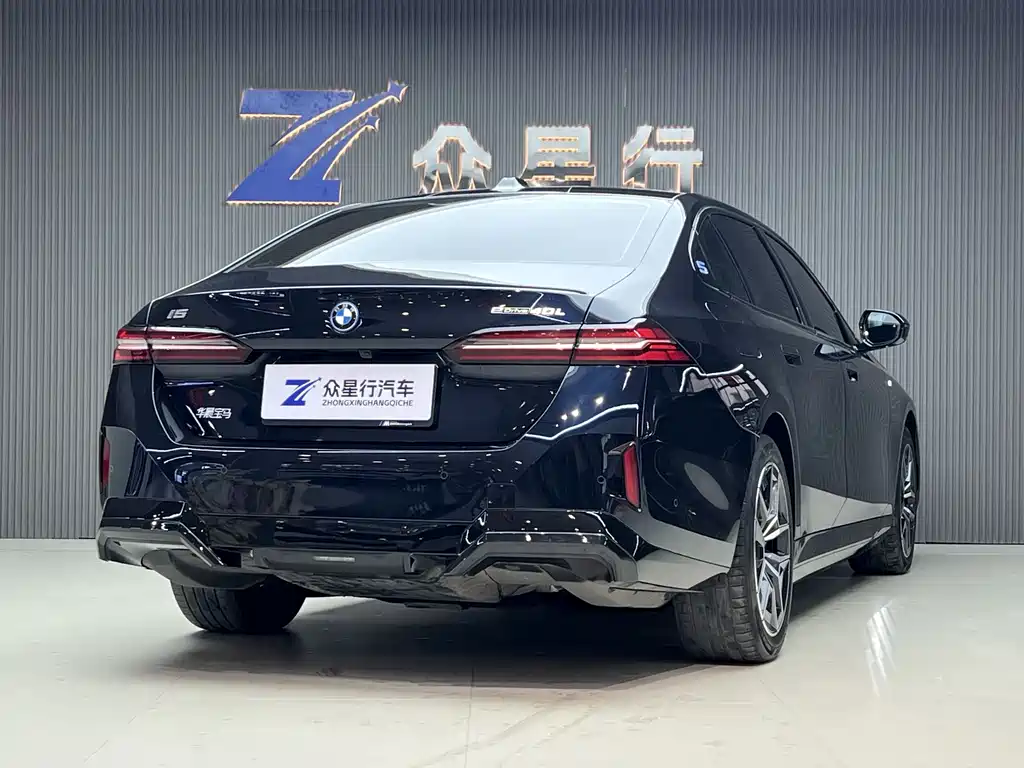 BMW i5 2025 eDrive 40L M Sport