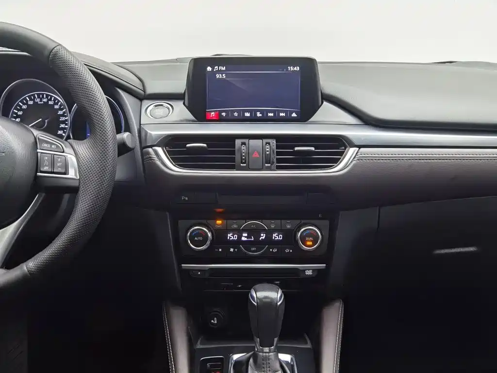 Mazda Atenza — миниатюра 12