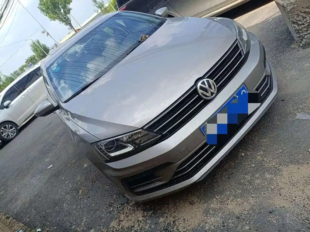 Volkswagen Sagitar — миниатюра 3