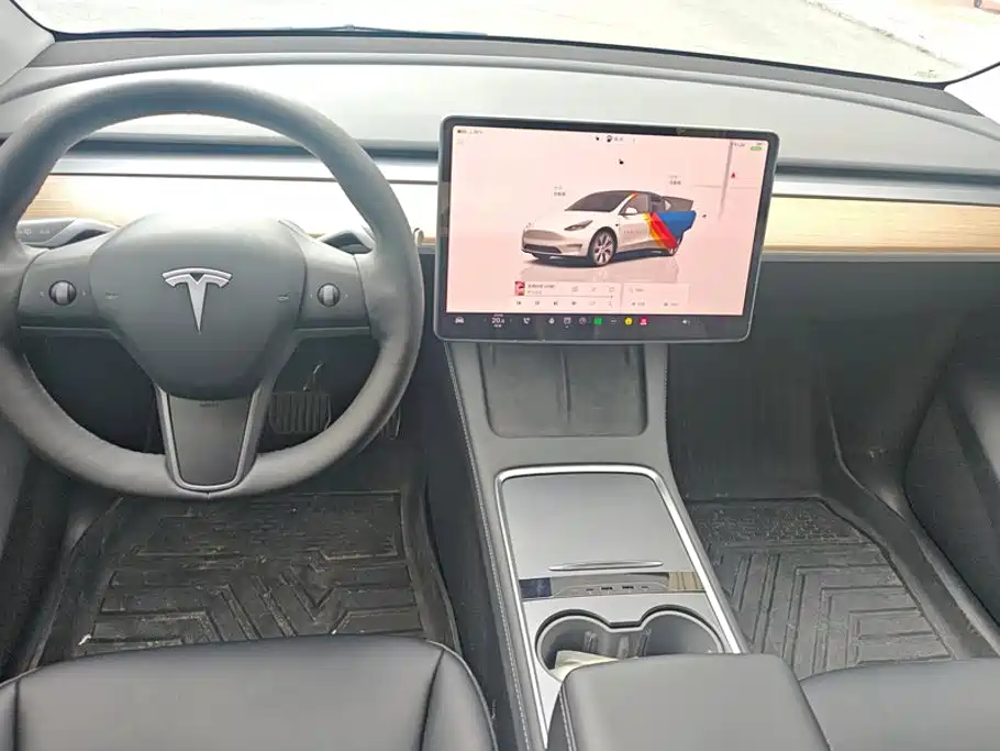 Tesla Model Y — фотографии объявления, Фото 12