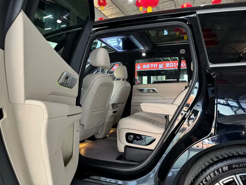 Changan Deepal DARK BLUE S09