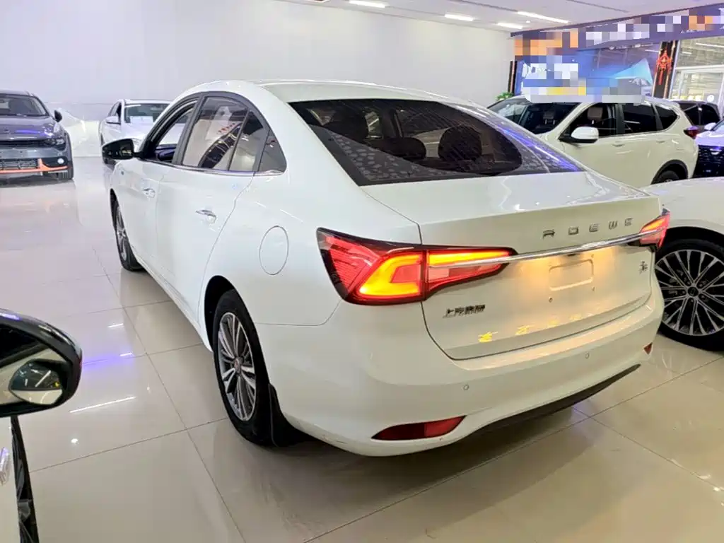 Roewe i5 — миниатюра 5