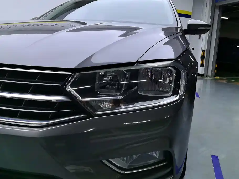 Volkswagen Bora 2016 1.6L AT Comfort