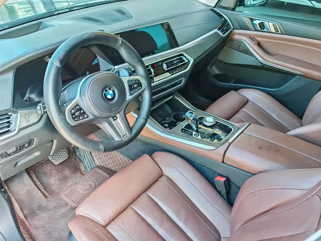 BMW X5 (Import) — миниатюра 13