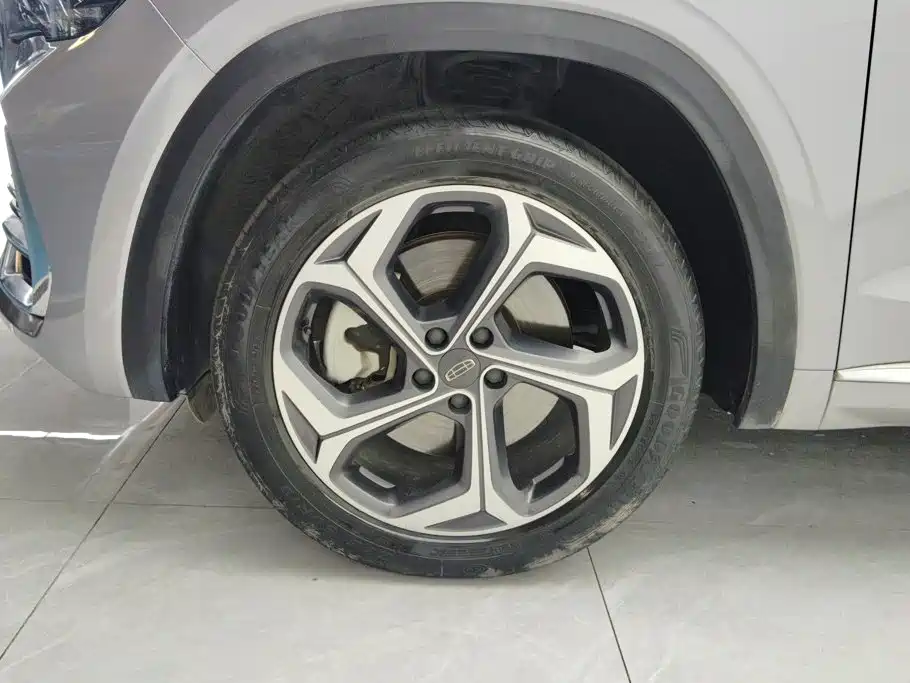Geely Xingyue L — миниатюра 6