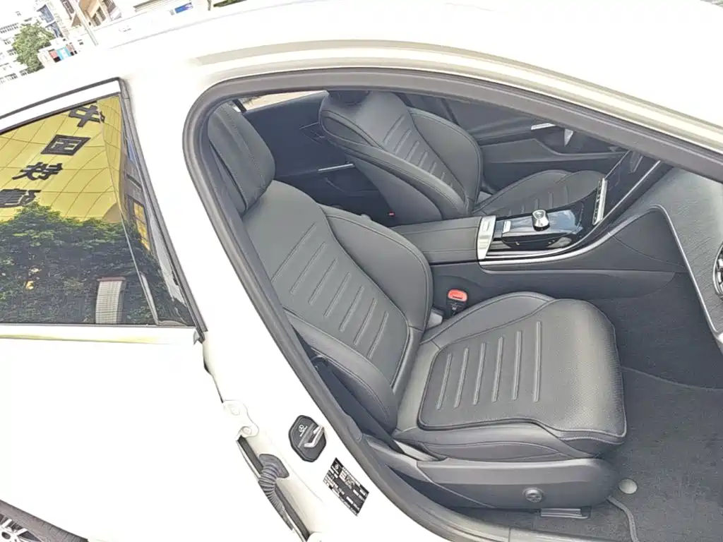 Mercedes-Benz C-Class — миниатюра 25