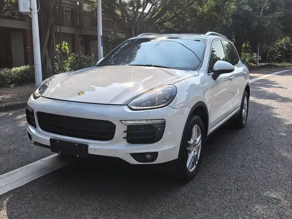 Porsche Cayenne 2016