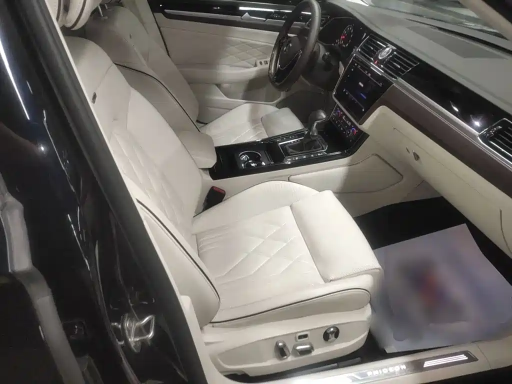 Volkswagen Phideon — миниатюра 25