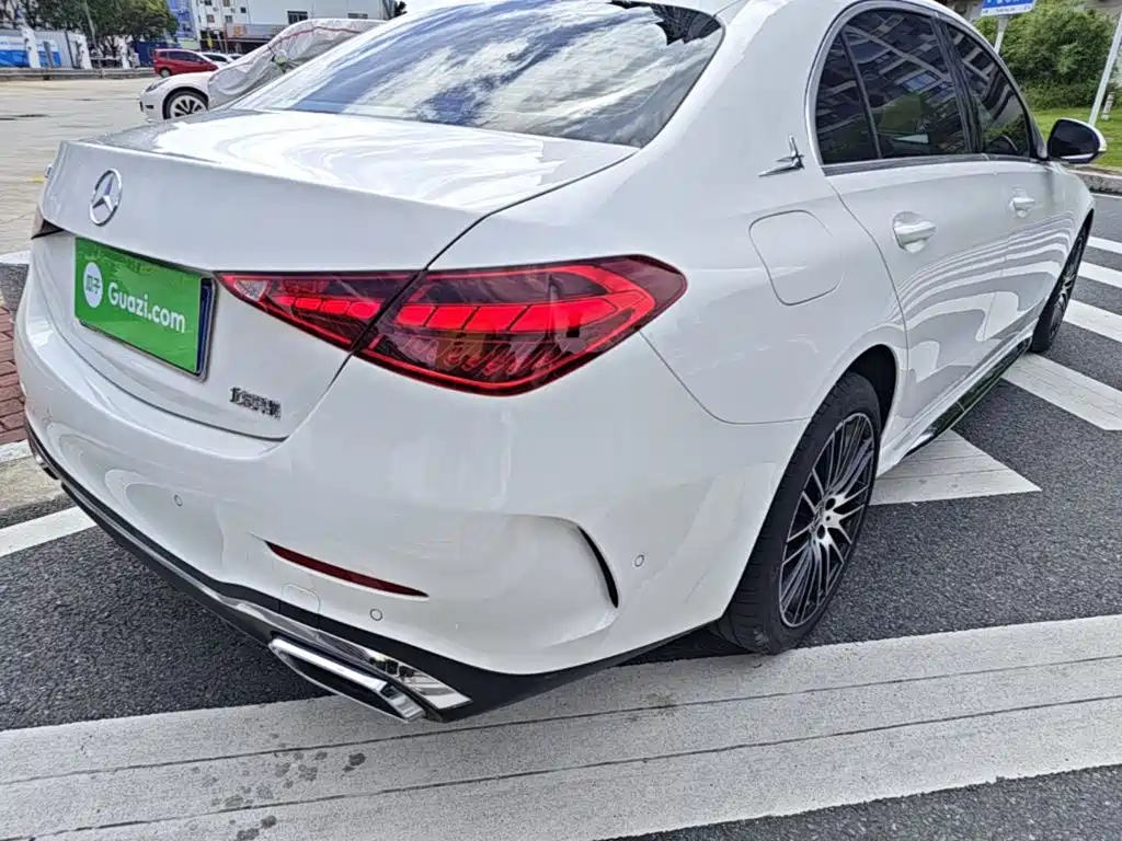 Mercedes-Benz C-Class — миниатюра 8