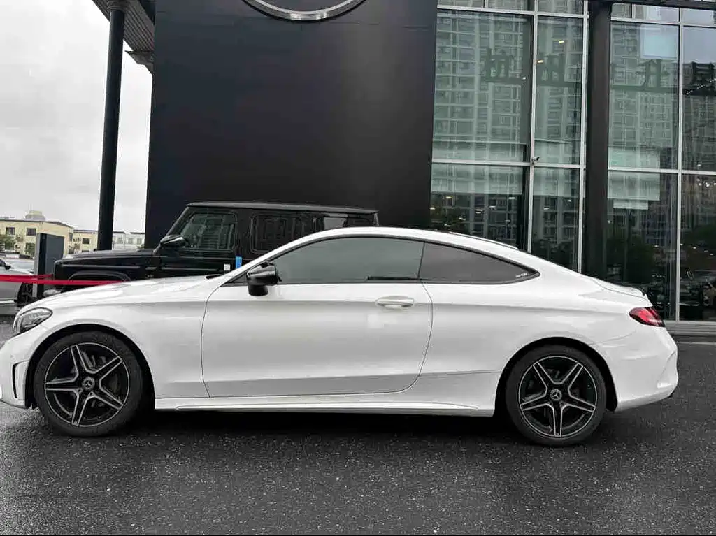 MERCEDES-BENZ C CLASS