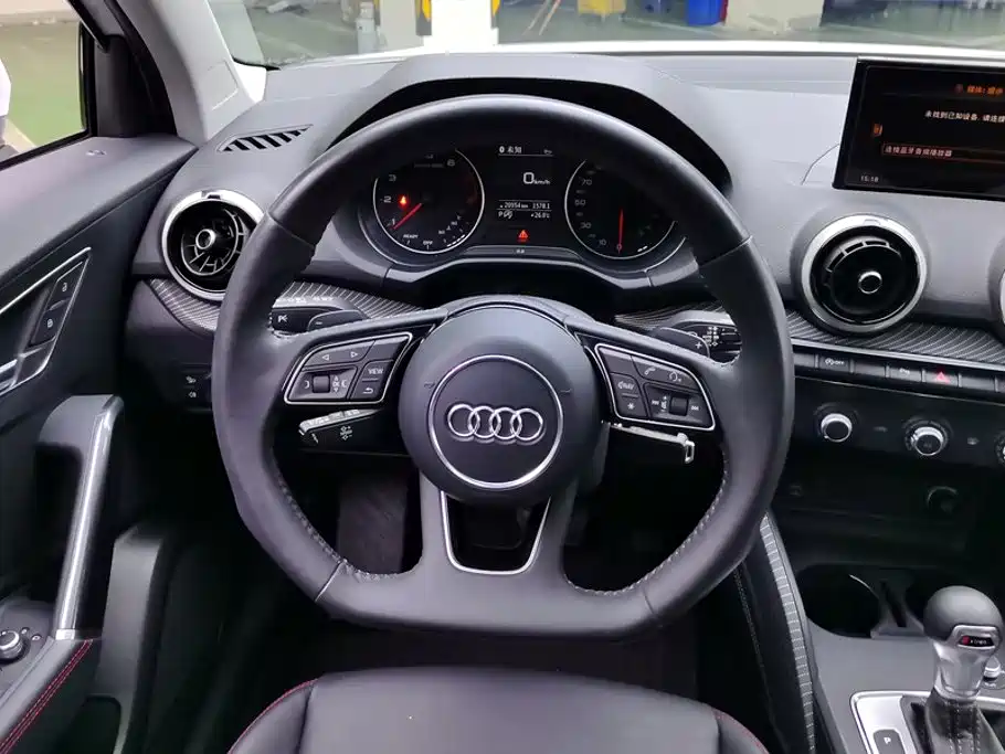 Audi Q2L — миниатюра 15