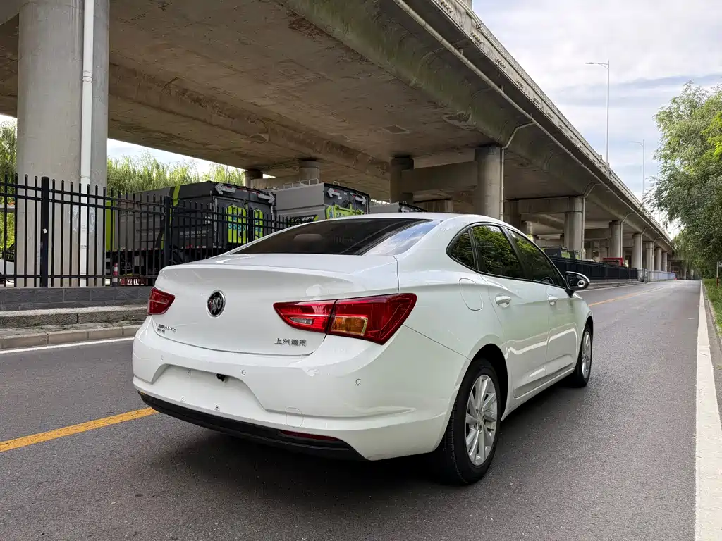 Buick Verano 2018 15S AT