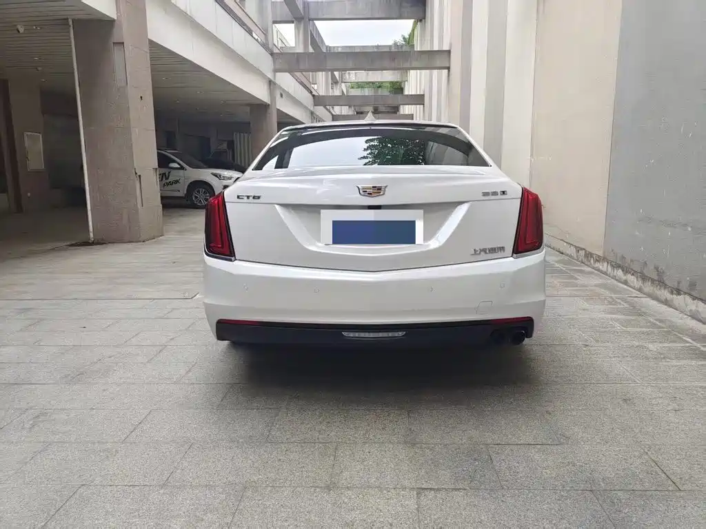 Cadillac CT6 — миниатюра 5