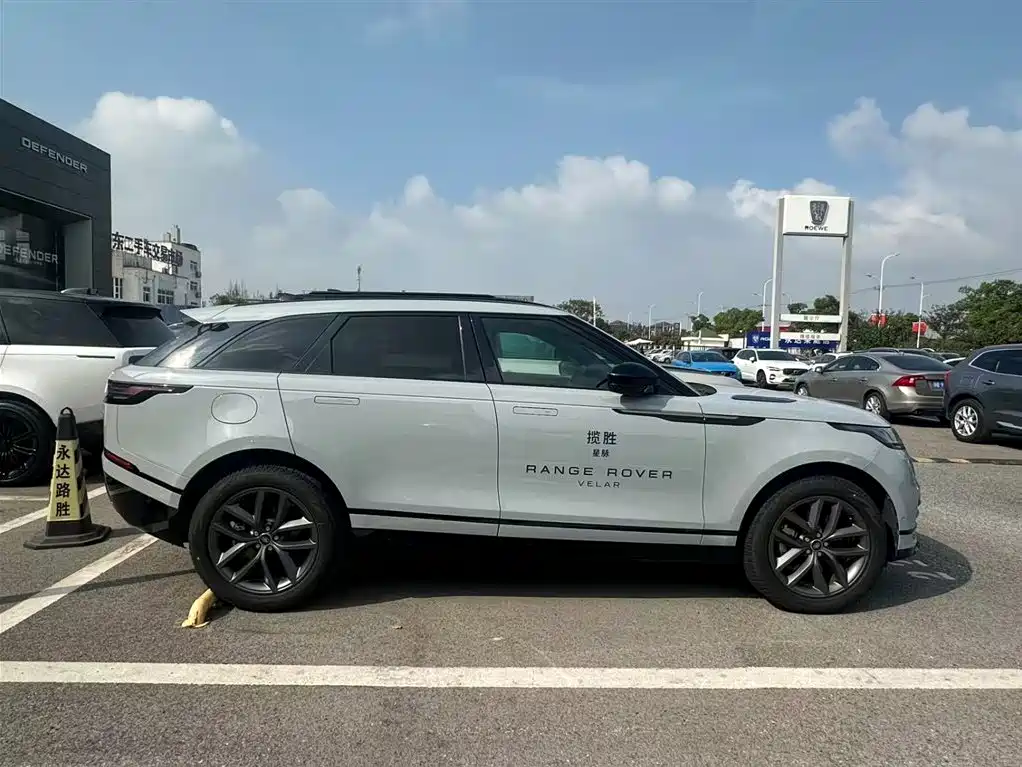 Land Rover Velar — миниатюра 7