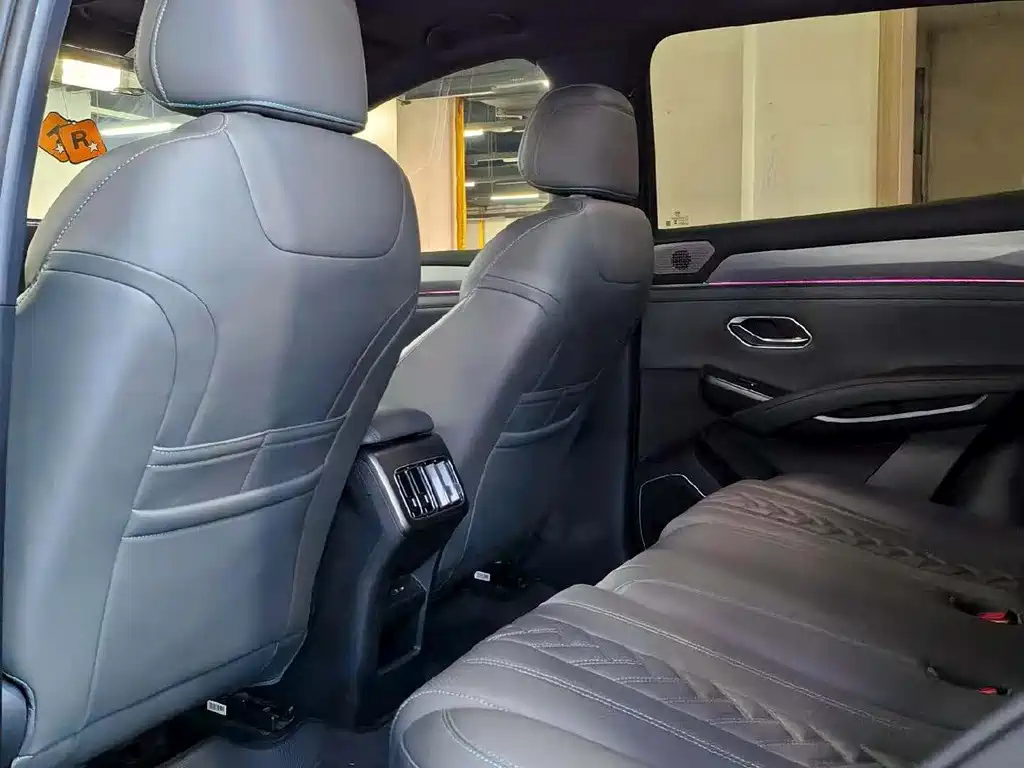 BYD L DM-i — миниатюра 6