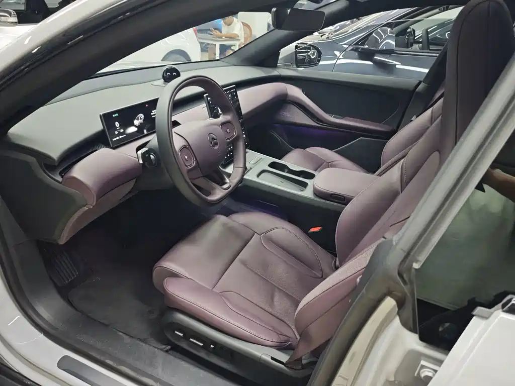 NIO ET5T — миниатюра 4