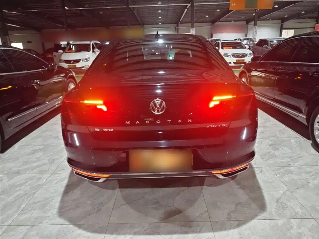 Volkswagen Magotan 2020 330TSI DSG Lead