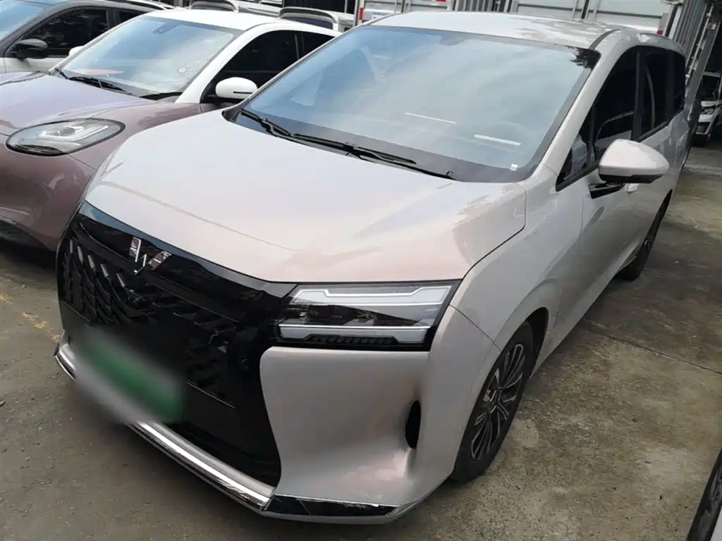 Wuling 星光730新能源 2025